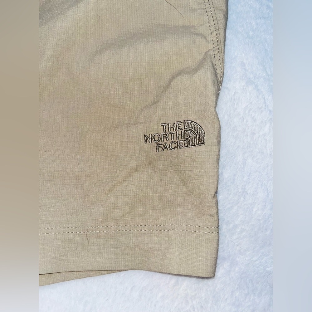 The North Face Khaki Casual Shorts sz L - Picture 2 of 10
